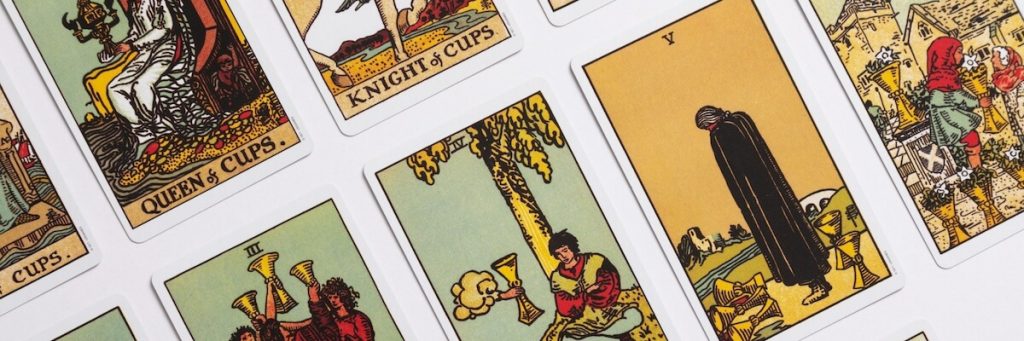 services-tarot-card-reading-divider-2